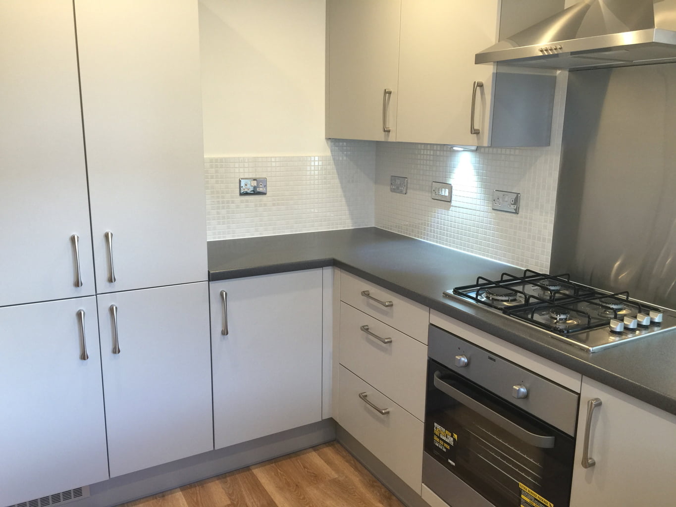 Adel Kitchen