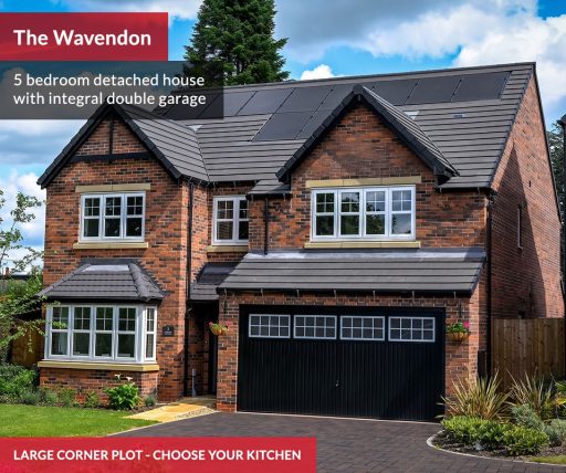 5 bedroom detached house with integral double garage