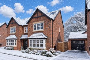 oakmere in snow